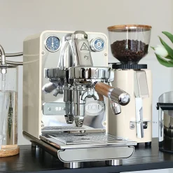 ECM C-Manuale 54 espresso-kahvimylly – kerma
