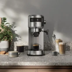 Electrolux Explore 6 E6EC1-6ST ESE-espressokeitin – ruostumaton teräs