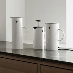 Elektroninen vedenkeitin Stelton EM77 White, 1.5 l