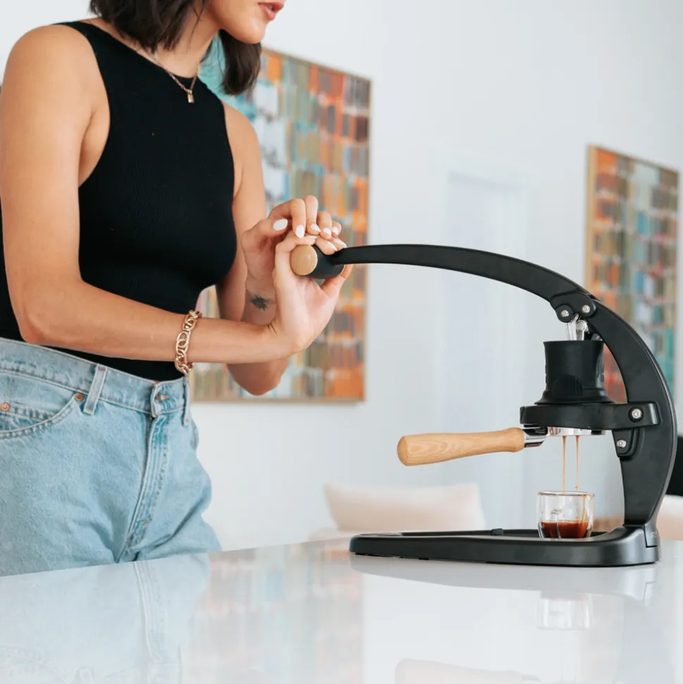 Flair 58x manuaalinen espressokeitin – musta