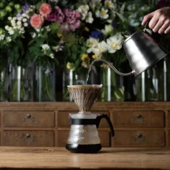 Hario V60-02 Craft (suodatinsuppilo+kannu+suodattimet+kahvimitta), musta