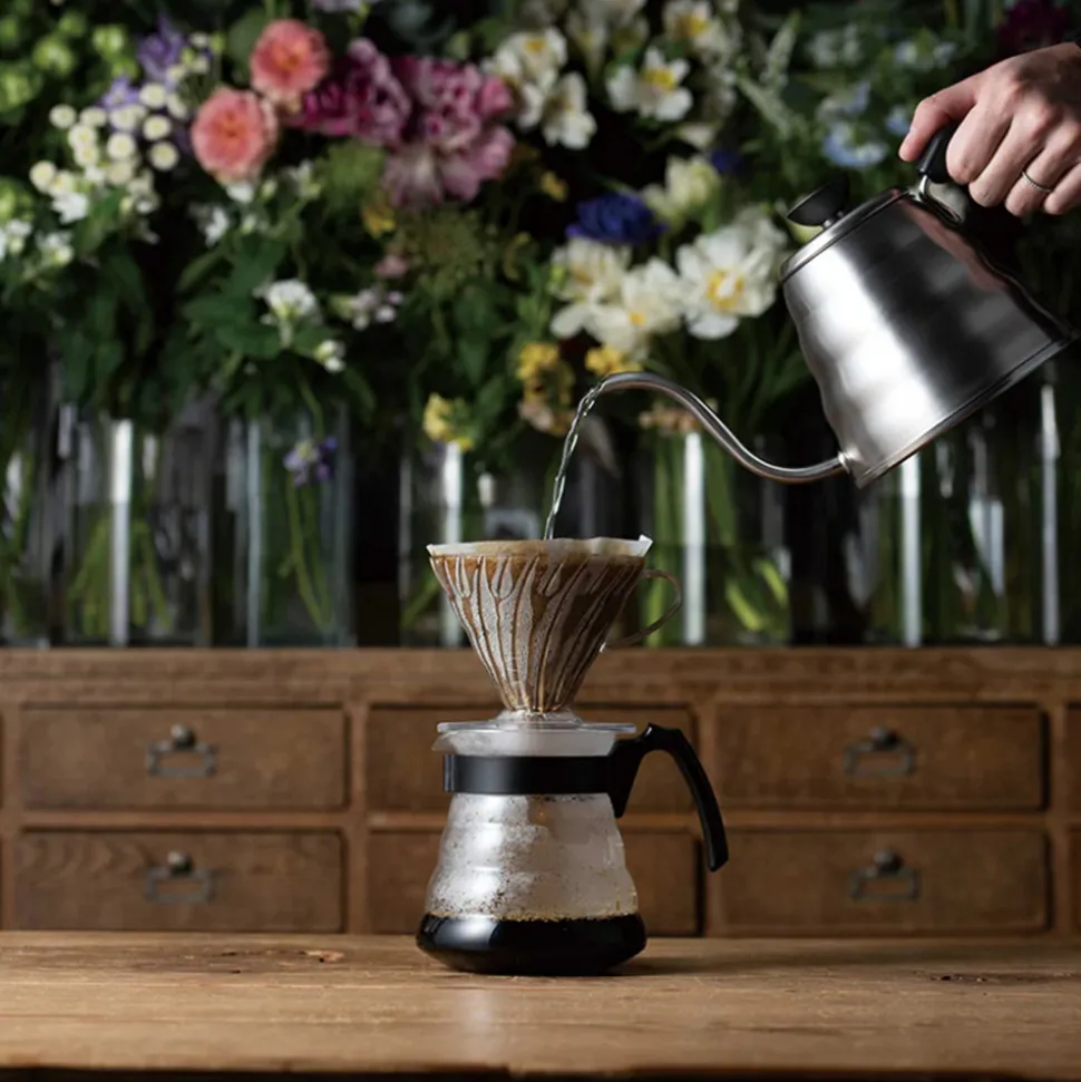 Hario V60-02 Craft (suodatinsuppilo+kannu+suodattimet+kahvimitta), musta