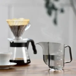 Hario V60 Drip Kettle AIR kannu – 350 ml, läpinäkyvä musta