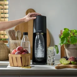 Hiilihapotuslaite SodaStream Terra Black + 2 pulloa