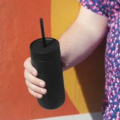 Juomapullo Fellow Carter Cold Matte Black