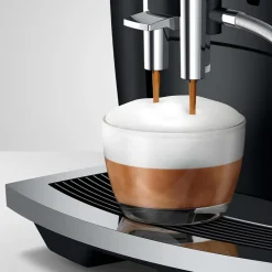 JURA E6 Piano Black (EC) kahviautomaatti – musta
