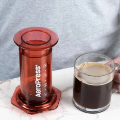 Kahvinkeitin AeroPress – Clear Red