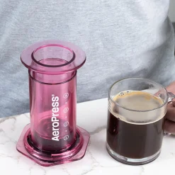 Kahvinkeitin AeroPress – Clear Pink