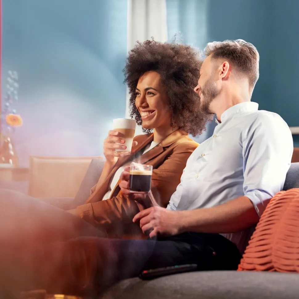 Philips Series 3300 EP3321/40 kahviautomaatti – musta