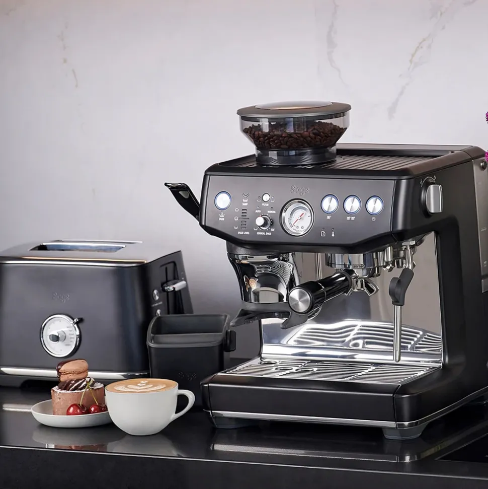 Sage the Barista Express™ Impress SES876BTR espressokeitin – musta tryffeli