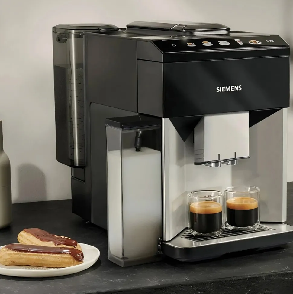 Siemens EQ500 TQ513R01 Integral kahviautomaatti – musta/hopea