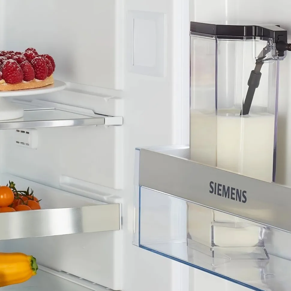 Siemens EQ500 TQ513R01 Integral kahviautomaatti – musta/hopea