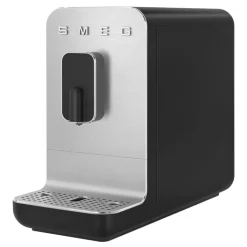 Smeg BCC01BLMEU 50’s Retro Style kahviautomaatti – musta