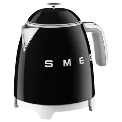 Smeg 50’s Style Black KLF05BLEU minikokoinen vedenkeitin