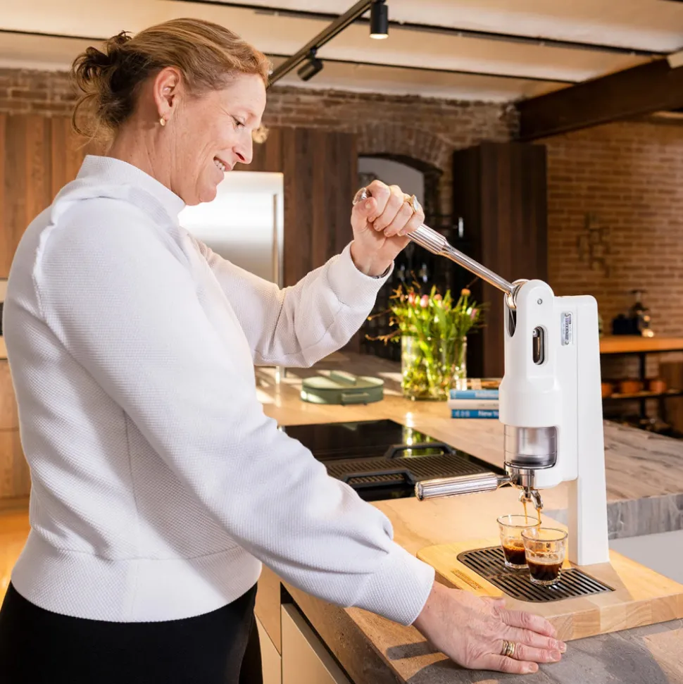 Superkop White manuaalinen espressokeitin – valkoinen