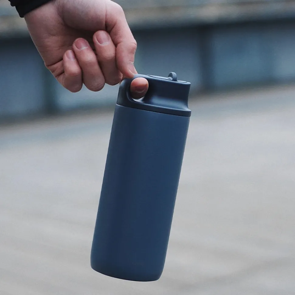 Termospullo kylmille juomille Kinto Active Blue Gray, 600 ml