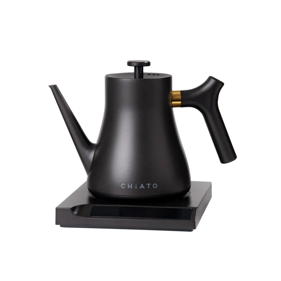 Vedenkeitin CHiATO flowPLAY Classic, 0,6 l – musta